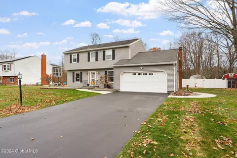 12 Hillside Dr, Glenville, NY 12302 photo 2
