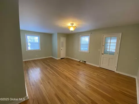 386 Mohawk Dr, Fonda, NY 12068 photo 36