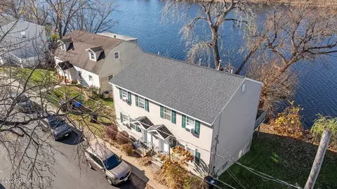 617-619 1st Ave, Troy, NY 12182
