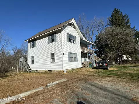3453 State Route 67, Buskirk, NY 12028