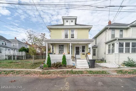 203 7th Ave, Watervliet, NY 12189