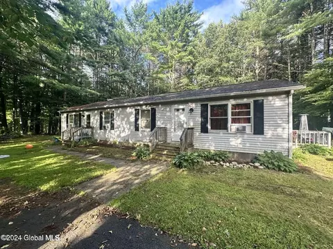 224 W Milton Rd, Ballston Spa, NY 12020