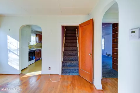 2450 3rd Ave, Schenectady, NY 12303 photo 16