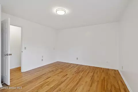 127 Jordan Blvd, Delmar, NY 12054 photo 24