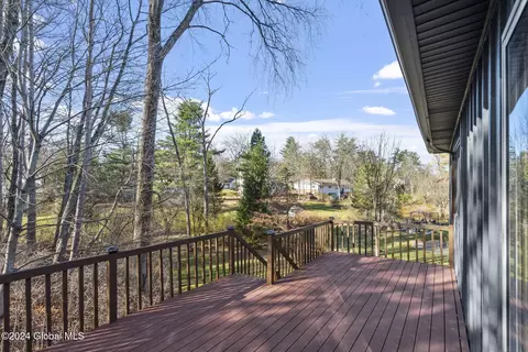 127 Jordan Blvd, Delmar, NY 12054 photo 41