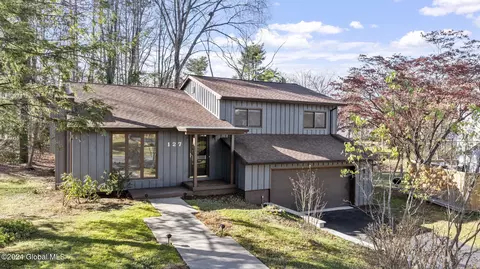 127 Jordan Blvd, Delmar, NY 12054 photo 49
