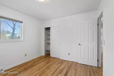127 Jordan Blvd, Delmar, NY 12054 photo 28
