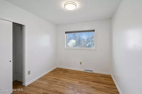 127 Jordan Blvd, Delmar, NY 12054 photo 15