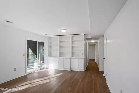 127 Jordan Blvd, Delmar, NY 12054 photo 31