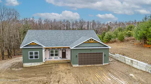 250 Marpe Rd, Johnsonville, NY 12094