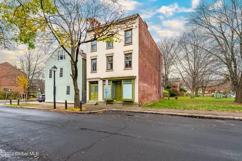 129 Green St #2, Albany, NY 12202