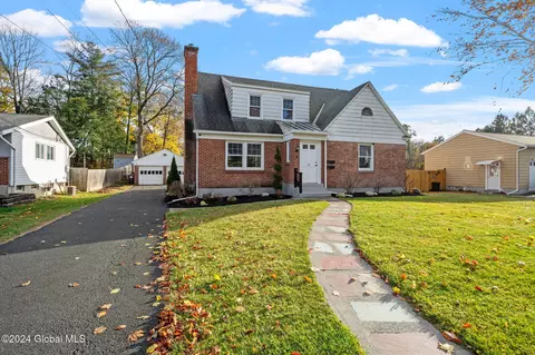 12 Van Buren Ave, East Greenbush, NY 12061