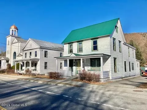 3886 Main St, Warrensburg, NY 12885