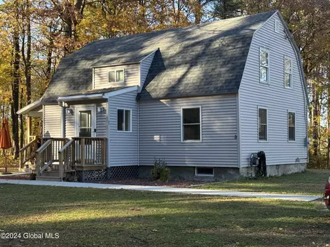 65 7th Ave, Hudson Falls, NY 12839