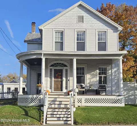 22 Mann Ave, Cohoes, NY 12047