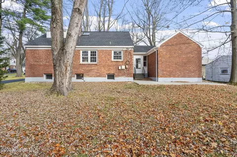 Exterior - 2 Salisbury Rd, Delmar, NY 12054 photo 2 of 6