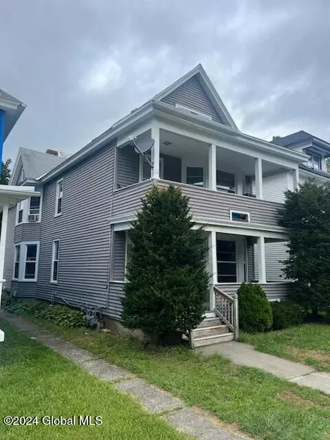185 7th Ave, Troy, NY 12180