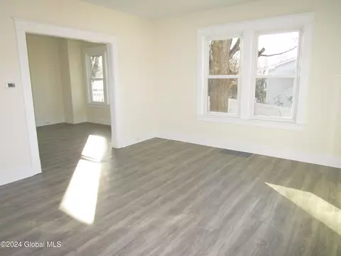 Living - 26 Northern Dr, Troy, NY 12182 photo 5 of 11