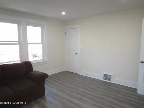 Living - 26 Northern Dr, Troy, NY 12182 photo 8 of 11