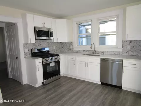 Kitchen - 26 Northern Dr, Troy, NY 12182 photo 3 of 8