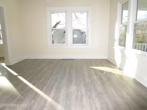 Living - 26 Northern Dr, Troy, NY 12182 photo 10 of 11