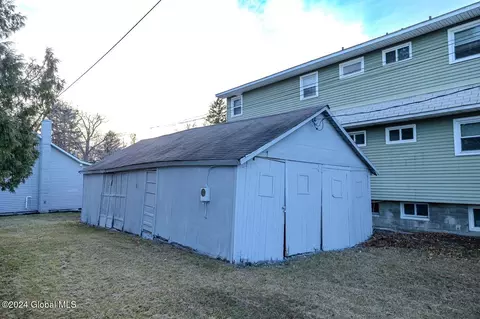474 Summer St, Schenectady, NY 12306 photo 38