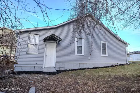 474 Summer St, Schenectady, NY 12306 photo 35
