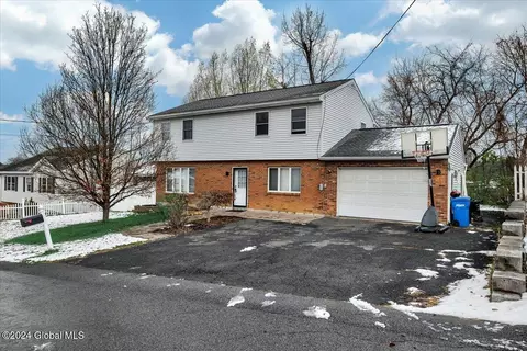 33 Eliot Ave, Albany, NY 12203