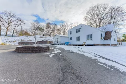 151 N Greenbush Rd, Troy, NY 12180