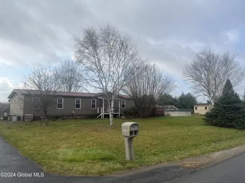 238 Mc Ewan Rd, Canajoharie, NY 13317