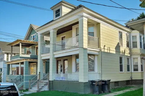 2336 16th St, Troy, NY 12180