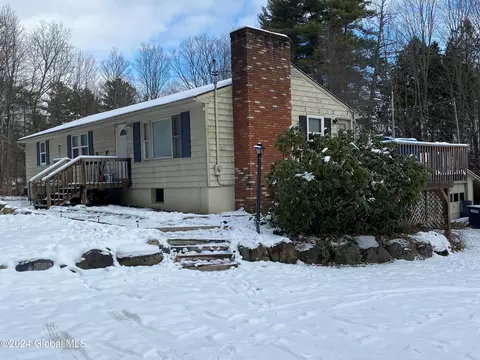 1443 Charley Hill Rd, Schroon Lake, NY 12870
