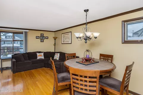 1981 The Plz, Schenectady, NY 12309 photo 9