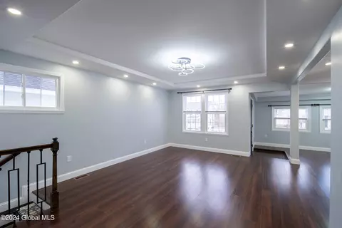 44 Marshall Ave, Schenectady, NY 12304 photo 14