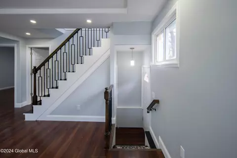 44 Marshall Ave, Schenectady, NY 12304 photo 36