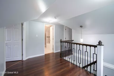 44 Marshall Ave, Schenectady, NY 12304 photo 25