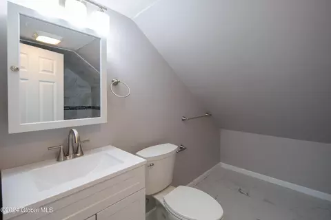 44 Marshall Ave, Schenectady, NY 12304 photo 33