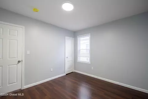44 Marshall Ave, Schenectady, NY 12304 photo 22