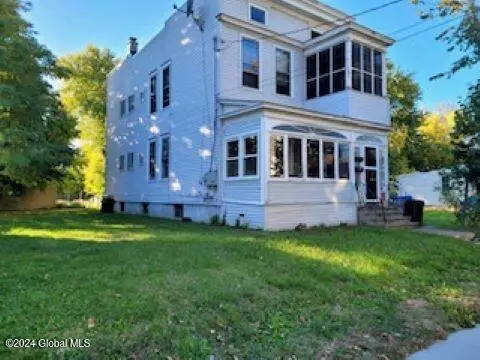 36 Slingerland St, Albany, NY 12202