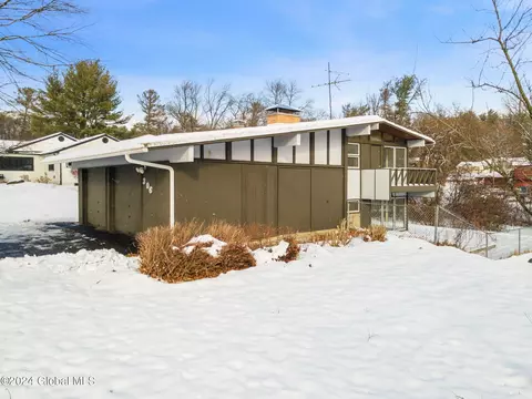 306 Juniper Dr, Schenectady, NY 12306 photo 45