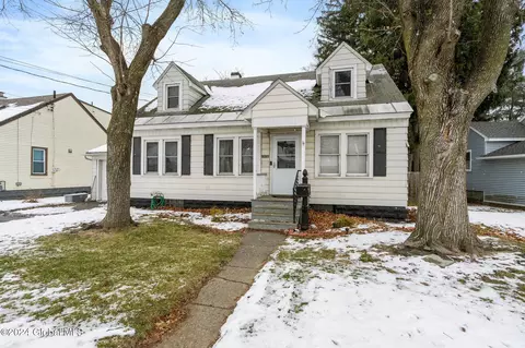 1608 Bernice St, Schenectady, NY 12303