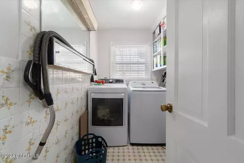 115 Morris Rd # A, Schenectady, NY 12304 photo 14