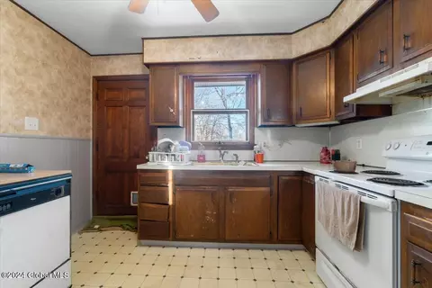 115 Morris Rd # A, Schenectady, NY 12304 photo 19