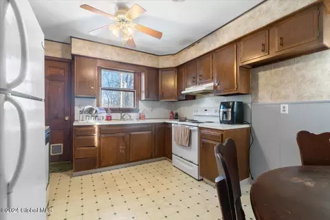 115 Morris Rd # A, Schenectady, NY 12304 photo 18