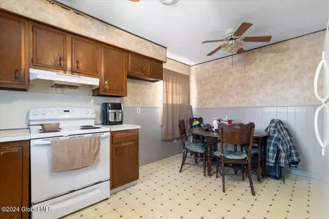 115 Morris Rd # A, Schenectady, NY 12304 photo 21