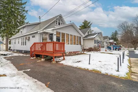 867 Hazelwood Ave, Schenectady, NY 12306