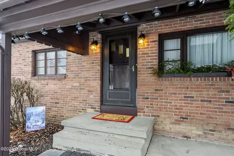 Exterior - 2801 Consaul Rd, Schenectady, NY 12304 photo 2 of 8