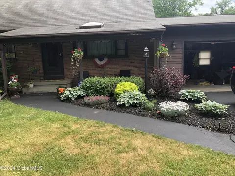 Exterior - 2801 Consaul Rd, Schenectady, NY 12304 photo 7 of 8