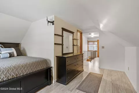 Bedroom - 2801 Consaul Rd, Schenectady, NY 12304 photo 5 of 7