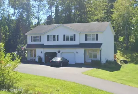 114 116 Meyer Rd, Halfmoon, NY 12065